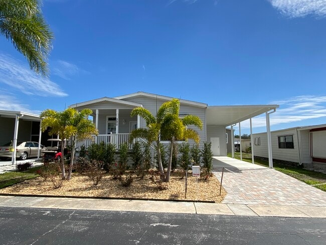 39248 US Hwy 19 N in Tarpon Springs, FL - Building Photo - Building Photo