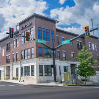 10 North in Bloomington, IN - Foto de edificio - Building Photo