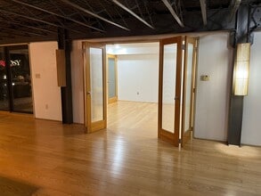 10 E Broadway in Alton, IL - Building Photo - Building Photo