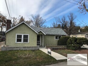 613-613 1/2 N Locust St in Boise, ID - Foto de edificio - Building Photo