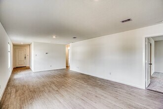 15231 Abella Dr in Montgomery, TX - Building Photo - Building Photo