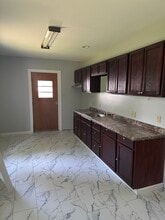 37 Loomis Park in Hanover Township, PA - Building Photo - Building Photo