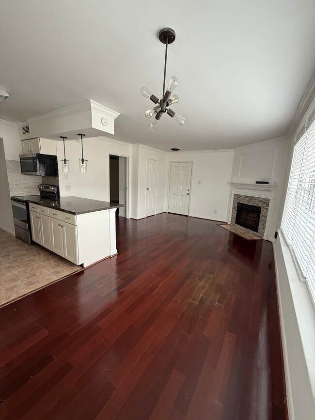 property at 12660 Ashford Point Dr