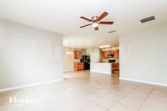 710 SW 12th St, Unit 01-3C in Cape Coral, FL - Building Photo - Building Photo