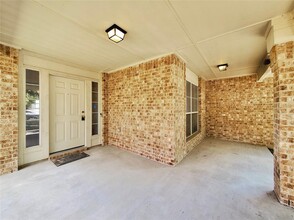 1409 Darjeeling Dr in Pflugerville, TX - Building Photo - Building Photo