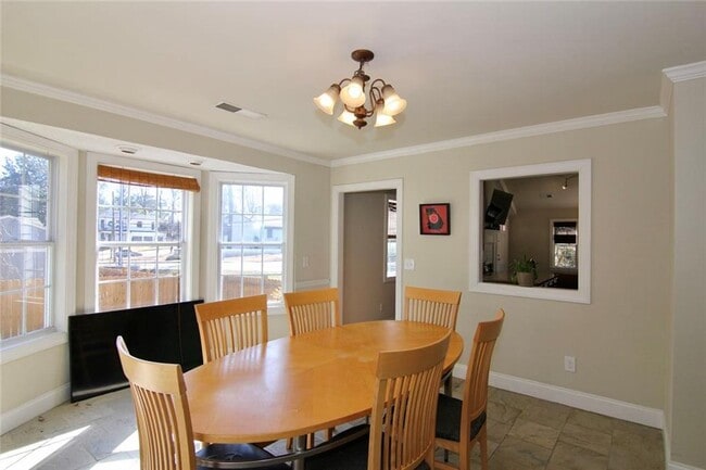 2565 Camille Dr NE in Atlanta, GA - Building Photo - Building Photo