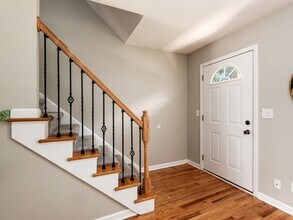 1766 Willoway Cir S in Columbus, OH - Foto de edificio - Building Photo