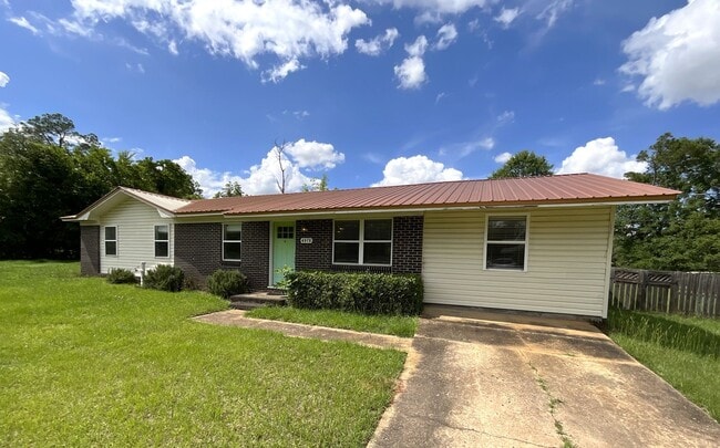 property at 4978 Camellia Dr
