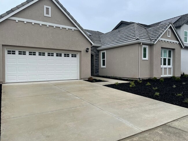 property at 1141 Dominique Dr