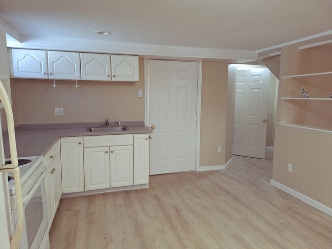 157 Thatcher Rd in Gloucester, MA - Building Photo - Building Photo