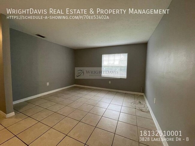 3828 Lakeshore Dr in Tampa, FL - Foto de edificio - Building Photo