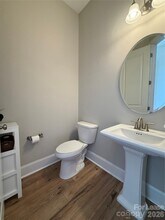 5835 Ardrey Kell Rd in Charlotte, NC - Building Photo - Building Photo