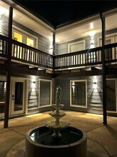 2926 Meadowcreek Dr in Missouri City, TX - Building Photo - Building Photo