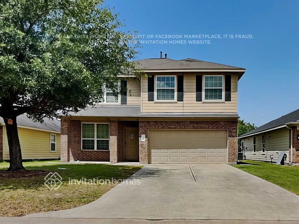 1023 Doubletree Glen Dr in Houston, TX - Building Photo