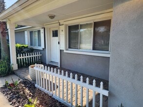 1306 Osceola Ave in Jacksonville Beach, FL - Building Photo - Building Photo