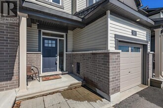 545 Décoeur Dr. in Ottawa, ON - Building Photo - Building Photo