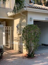 17001 NW 22nd St in Pembroke Pines, FL - Building Photo - Building Photo