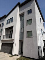 10806 Warwana Rd in Houston, TX - Building Photo