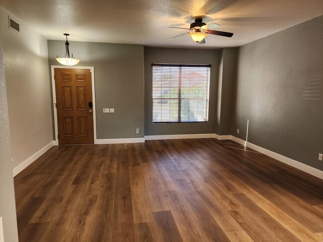 7775 E Castle Valley Way in Tucson, AZ - Building Photo - Building Photo