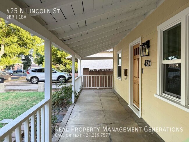 425 N Lincoln St in Burbank, CA - Building Photo - Building Photo