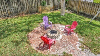 5340 SW 115th Ave in Cooper City, FL - Building Photo - Building Photo