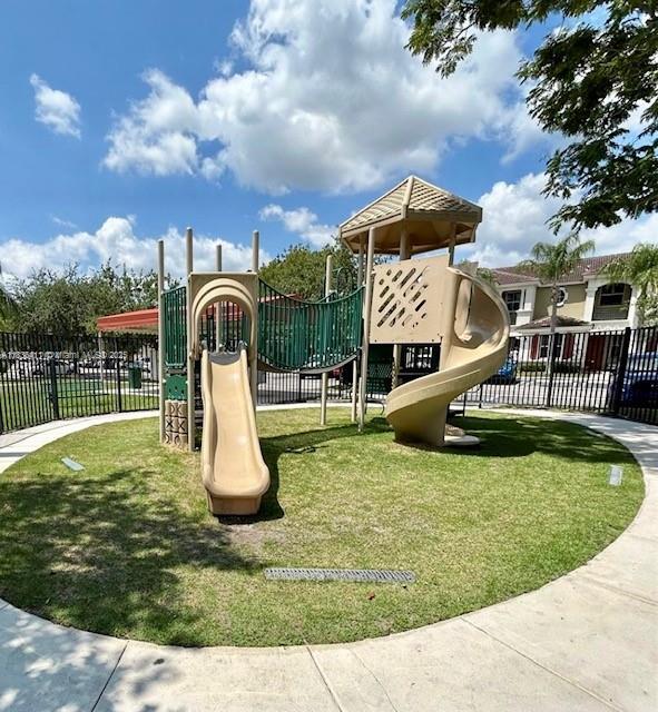 4284 NE 10th Ct in Homestead, FL - Building Photo