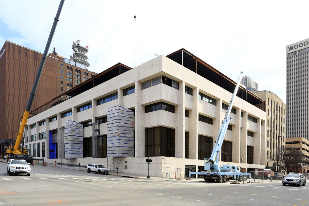 The Vault in Omaha, NE - Building Photo