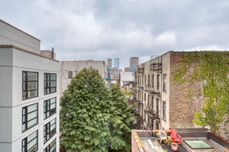 171 Suffolk St in New York, NY - Building Photo - Building Photo
