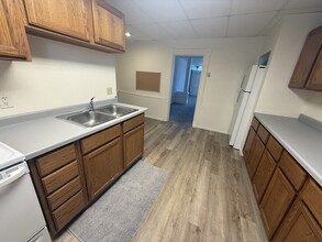 110 Janesville St, Unit #110 in Oregon, WI - Building Photo - Building Photo