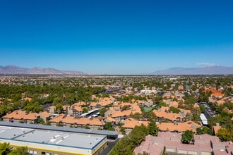 Vizcaya at the Trails in Las Vegas, NV - Building Photo - Building Photo