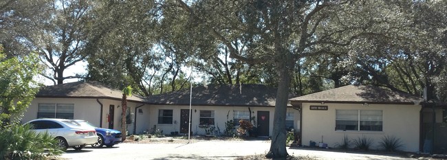 2272 16th Ave SW in Largo, FL - Building Photo - Primary Photo