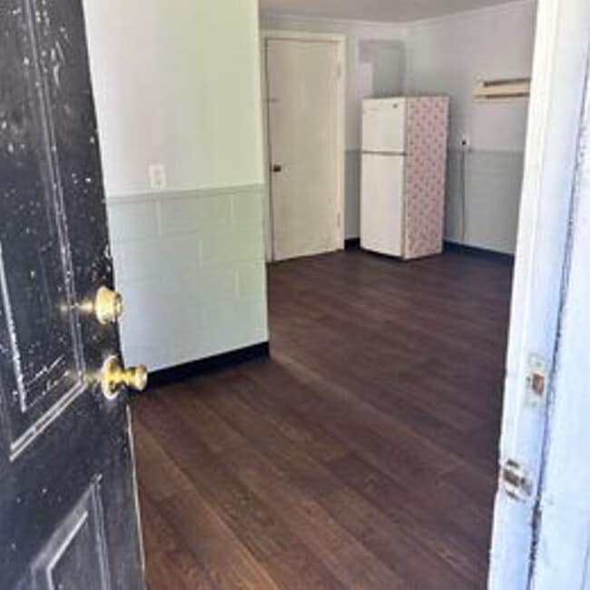 103 Gause St, Unit B in Hinesville, GA - Building Photo - Building Photo