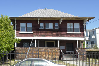 1427 5th Ave in Oakland, CA - Foto de edificio - Building Photo