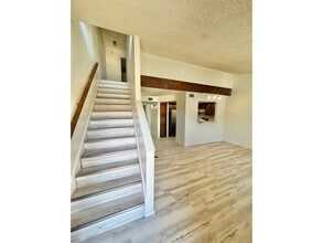 1324 Bluffview Dr in Seagoville, TX - Foto de edificio - Building Photo