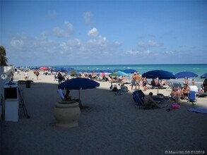 3901 S Ocean Dr, Unit 12D in Hollywood, FL - Foto de edificio - Building Photo