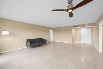 3900 Galt Ocean Dr, Unit 309 in Fort Lauderdale, FL - Building Photo - Building Photo