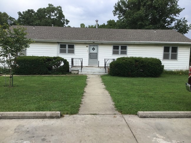 204 W Hunt Ave, Unit B