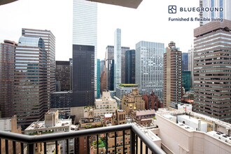 150 E 57th St in New York, NY - Building Photo - Building Photo