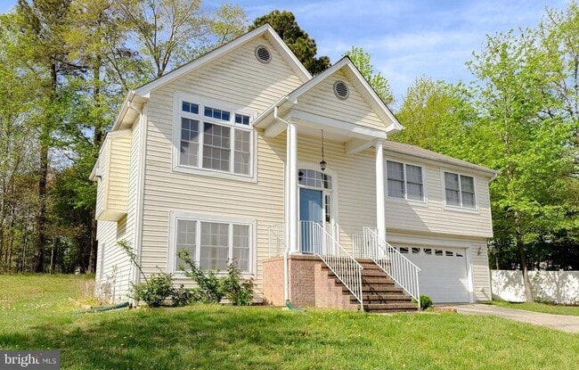 46231 Sylvan Ct in Lexington Park, MD - Building Photo - Building Photo