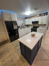 2317 NW 6th Ct in Fort Lauderdale, FL - Building Photo - Building Photo