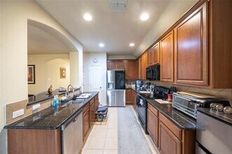 9701 Sinclair St in Fort Worth, TX - Building Photo - Building Photo