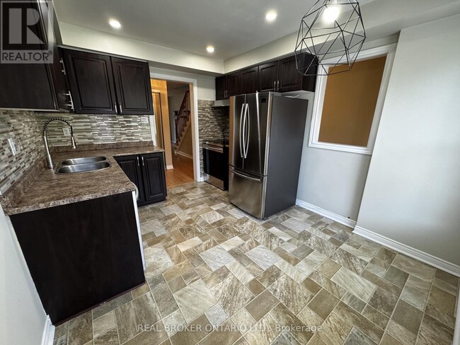 property at 72 Wyatt Ln