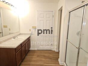 5240 Castamere Dr in Noblesville, IN - Building Photo - Building Photo