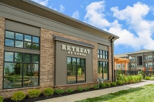 The Retreat at Canal in Canal Winchester, OH - Building Photo