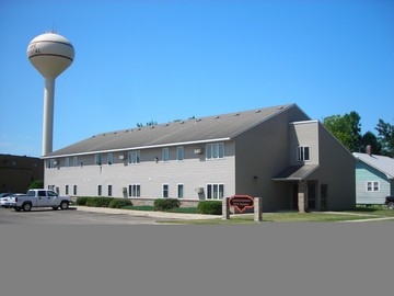 Lakeland Development in Lake Crystal, MN - Building Photo