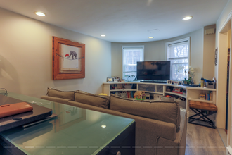 108 E Brookline St, Unit 1 in Boston, MA - Building Photo - Building Photo