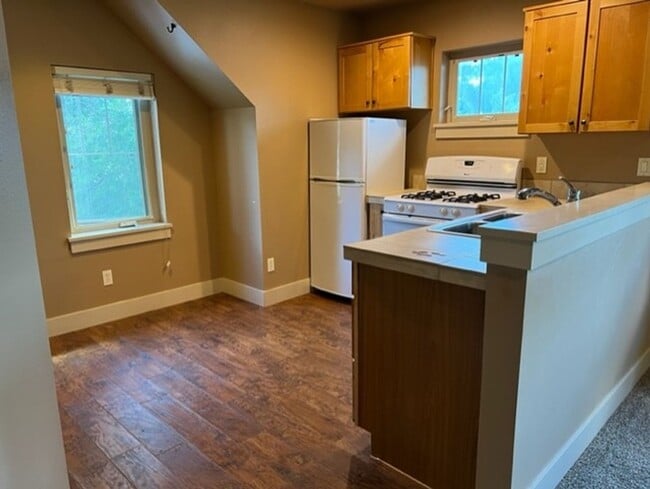 341 SE Silvis Ln in Bend, OR - Building Photo - Building Photo