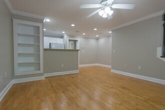 490 Barnett Shoals Rd in Athens, GA - Building Photo - Building Photo