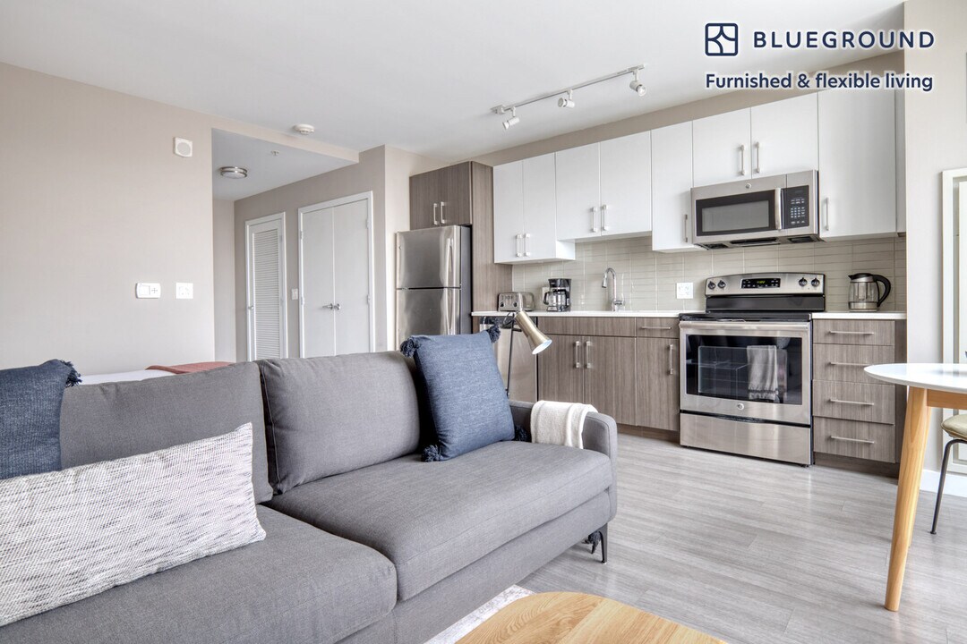 1 Nashua St, Unit FL9-ID526 in Boston, MA - Building Photo