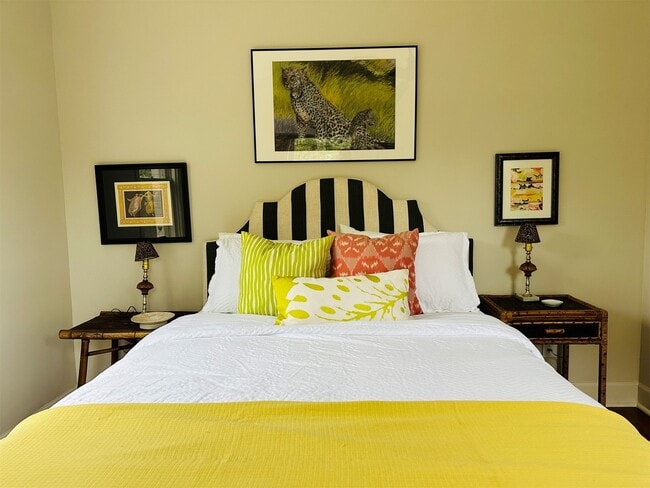 property at 2506 Rosedale St